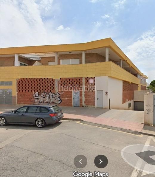 Foto 82b8aa69-3867-4527-b123-49b6afd8acef. Aparcament cotxe a San Javier San Javier