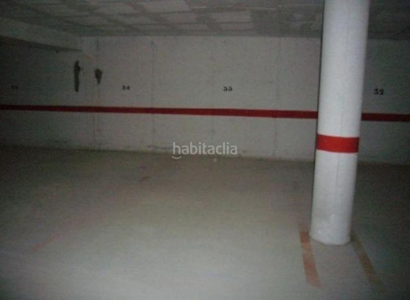 Foto dd07c57a-7bf0-48e7-af0c-a55f0aed499f. Aparcament cotxe a San Javier San Javier