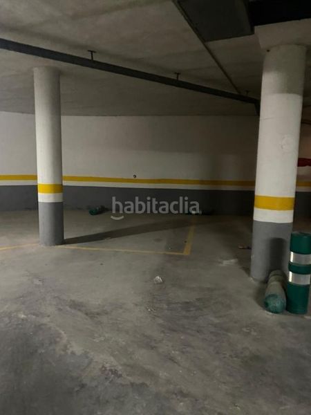 Foto 140f919c-167f-49c3-9c61-9dcf904160dc. Aparcament cotxe a Alcantarilla