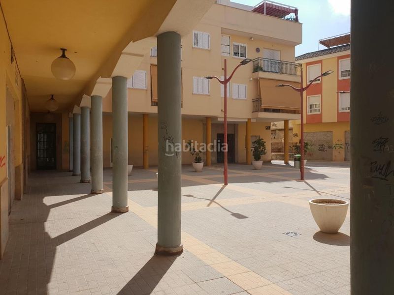 Foto 156ee85a-a825-4f07-94b4-5cbffd579e4c. Aparcament cotxe a Alcantarilla