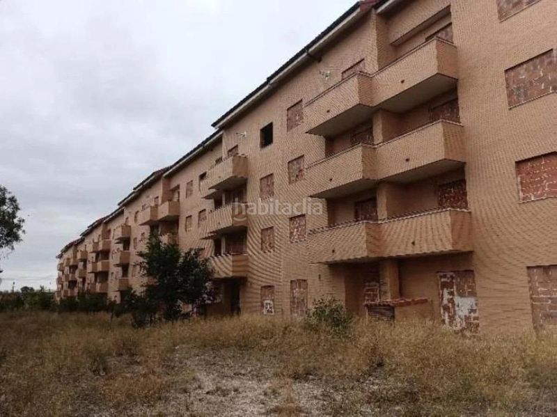 Foto 048c4910-e0e1-44dc-af35-3733f8d913f5. Edifici a Valdepeñas