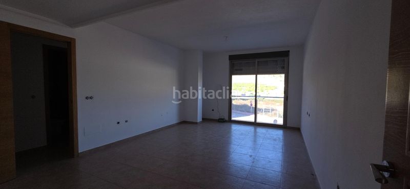 Foto d8fb1648-62d4-4bc6-ac07-18cd398ab4c5. Piso se vende piso en Santomera