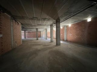 Geschäftsraum in Beniel. Se vende local comercial en beniel