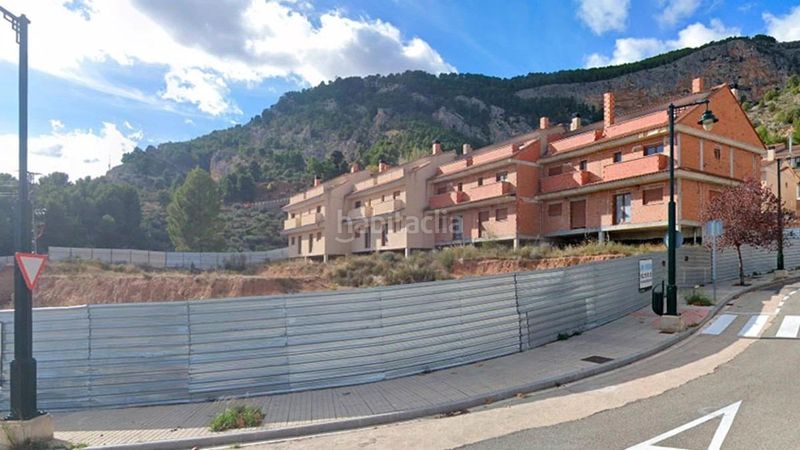Foto 3d7dd996-4a3c-49a5-bdb7-41148a1931bc. Casa a Zona Nord Alcoi