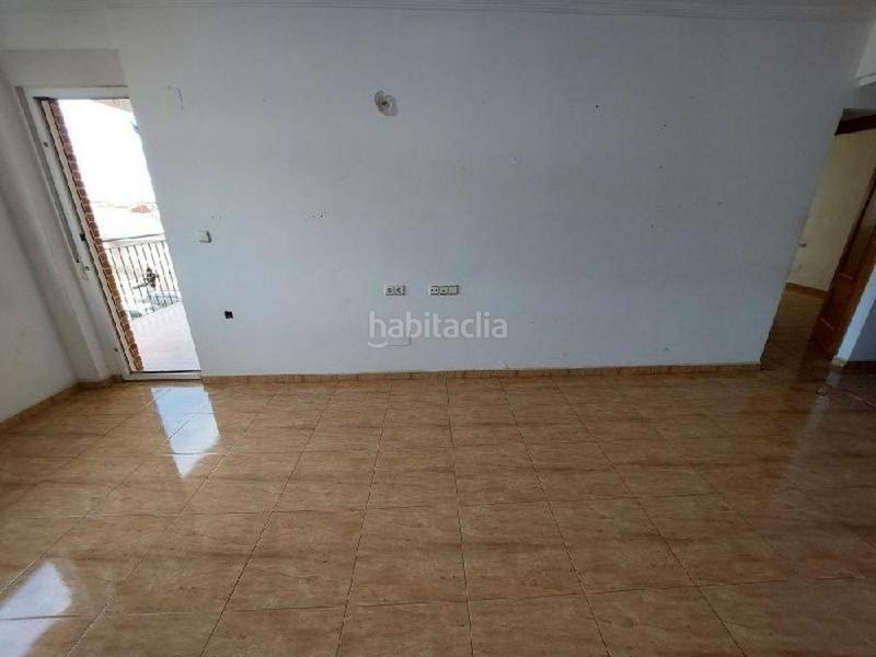 Foto 7403faeb-a684-4497-b50f-a40a88b703d1. Pis amb aparcament a Fortuna
