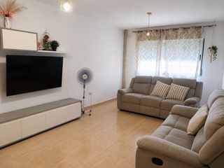 Maison à Librilla. Amplio dúplex de 180 m2 con 3 dormitorios, 3 baños y garaje prop