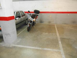 Posto auto  Carrer de romans