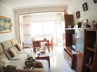 Appartamento  Rambla del caador. 4 dormitorios y con terraza !