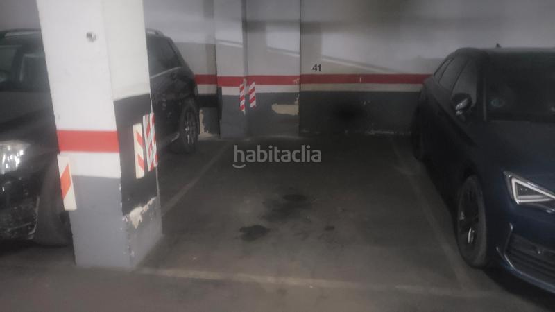 Foto 95eef79a-ce04-48a4-9a64-a427ff951235. Parking coche en Guinardó Barcelona