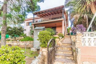 Chalet  Urbanizacion los lagos. Chalet independiente con piscina de agua salada y vistas privile