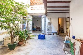 Haus  Calle cura muñoz. Casa con patio
