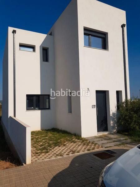 Foto e32282bc-736c-4dc1-8b32-cb71bf766abe. Casa con parcheggio in Alfarp