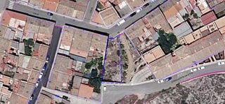 Urban plot in Manuel. Solar urbano en manuel