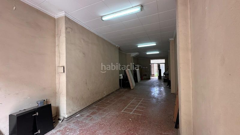 Foto f45d4137-d70b-47b0-8ae1-ad27bed20c79. Local comercial a Carlet
