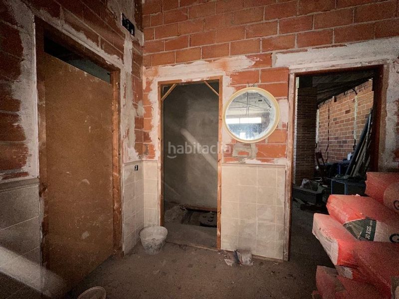 Foto dcb2e6d6-0196-4123-bed6-0f9359973d62. Casa amb calefacció aparcament a Benimodo