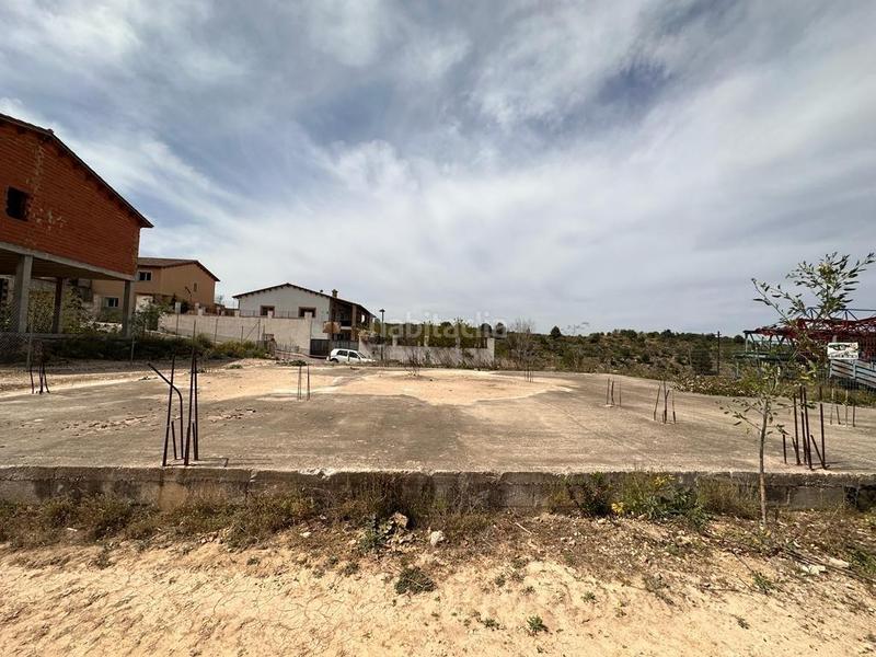 Foto 7c288a0e-f39a-4ac9-9f1a-1146080ea64e. Terreno residencial parcela urbana con proyecto en Énova (l´)