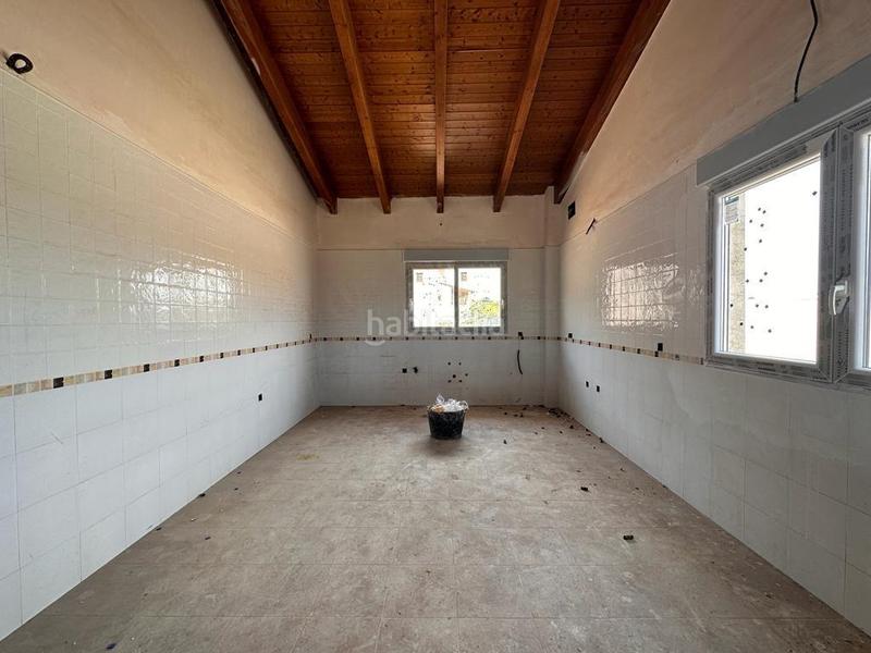 Foto ad79ef8f-85ca-4a4c-81d8-48c58250a172. Terreno residencial parcela urbana con proyecto en Énova (l´)