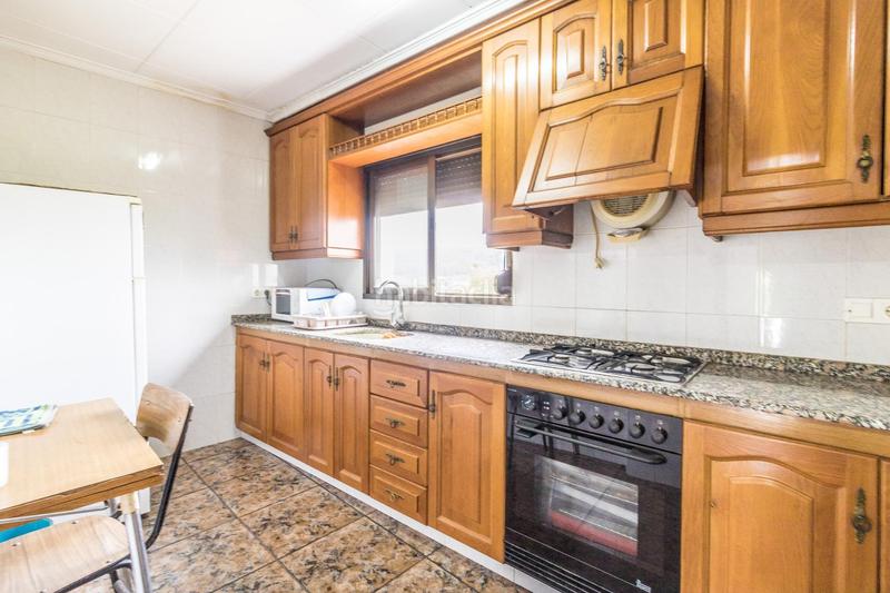 Foto 0d3863ef-44c0-4564-b2ff-29d254c9007b. Casa amb aparcament a Manuel