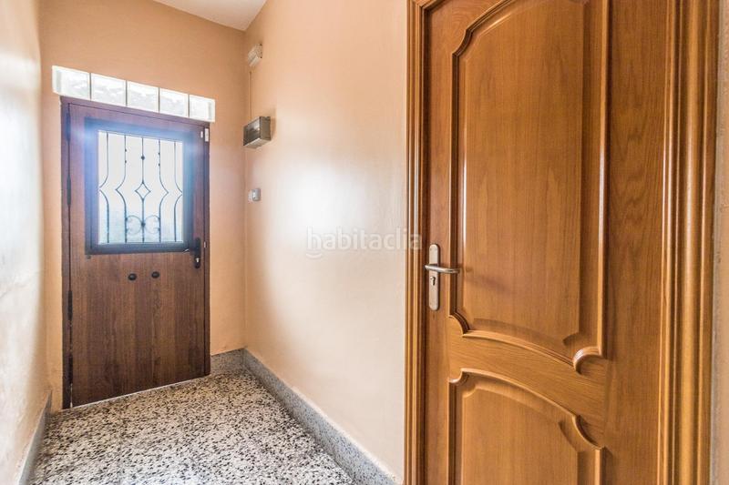 Foto 355fa19e-b4a3-4407-a50b-da02a393de17. Casa amb aparcament a Manuel