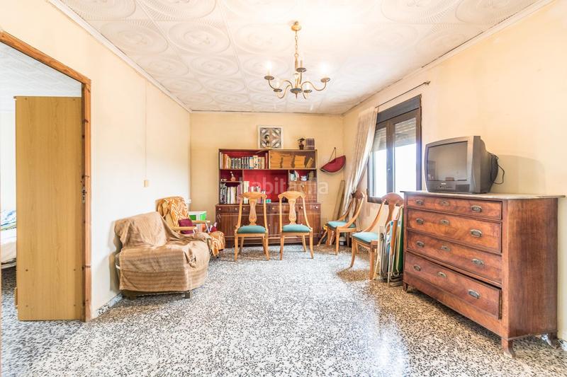 Foto 5b6b7276-ce12-45ec-b96b-e24b37f09ca7. Casa amb aparcament a Manuel