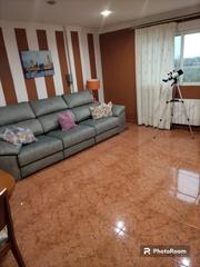Casa  N/a. Piso exterior con garaje de 35 m2