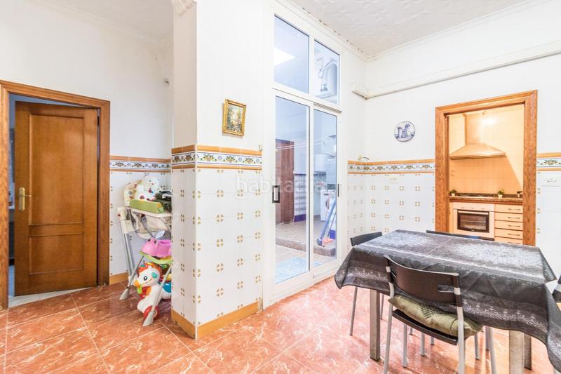 Foto f34a4423-aa53-414e-bc46-80bdcd1f2f70. Casa con riscaldamento in Corbera