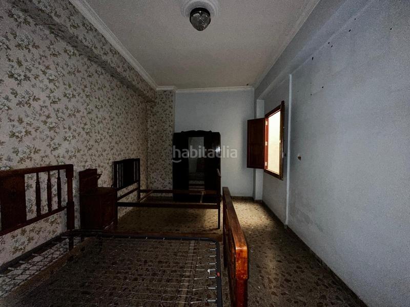 Foto 4b98c397-fbd6-4e1e-b8df-8940f17f0f6a. Casa  de dos plantas con almacén en pleno centro en Carlet