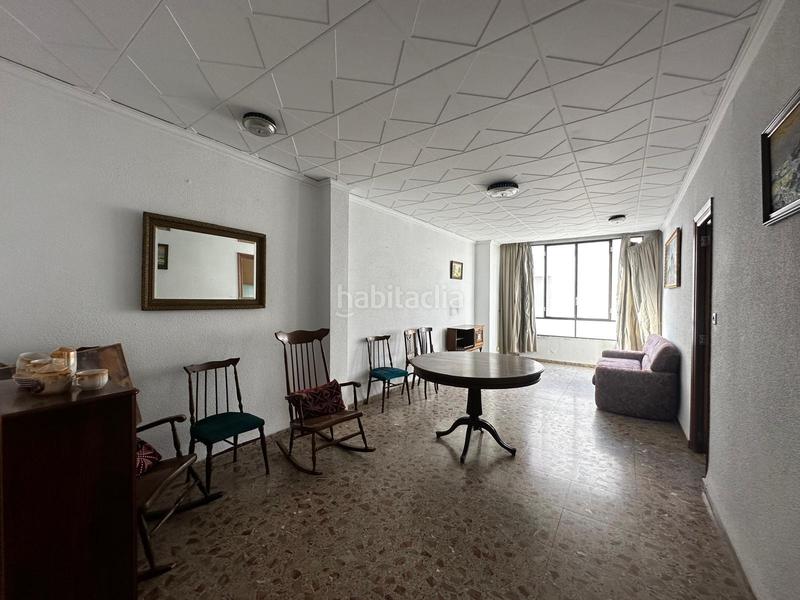 Foto dd8a0b82-dd3b-4508-a287-f972d36f2c50. Casa  de dos plantas con almacén en pleno centro en Carlet