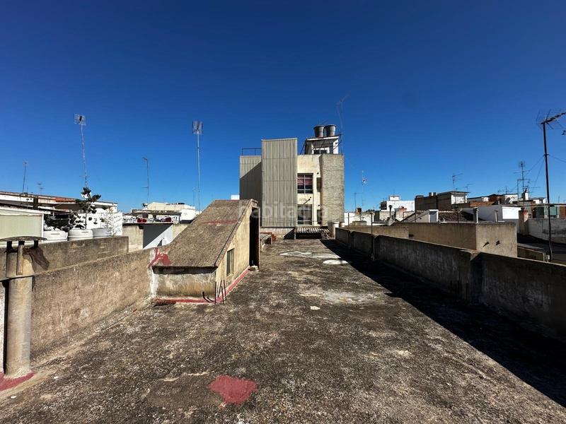 Foto fa75da29-c155-49ec-b23c-08d345305766. Casa  de dos plantas con almacén en pleno centro en Carlet