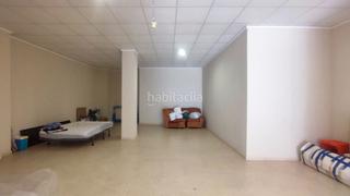 Local Comercial  Calle alzira. Local en calle alzira en venta o alquiler