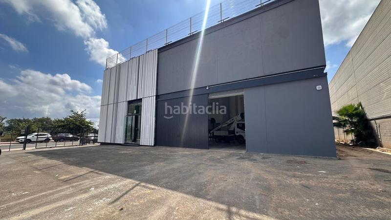 Foto 8da8eccc-6c4d-4628-a2c9-05f569d8a6f4. Nave industrial  en venta y alquiler en Algemesí