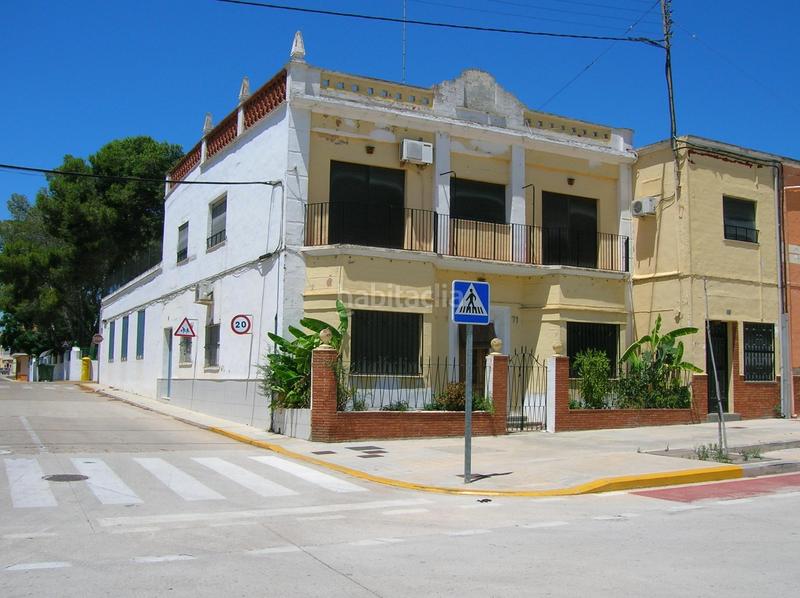 Foto a321fe87-a8f6-4ebd-8e1d-7e133baa87b4. Casa edificio con casa piso garaje en Masalavés