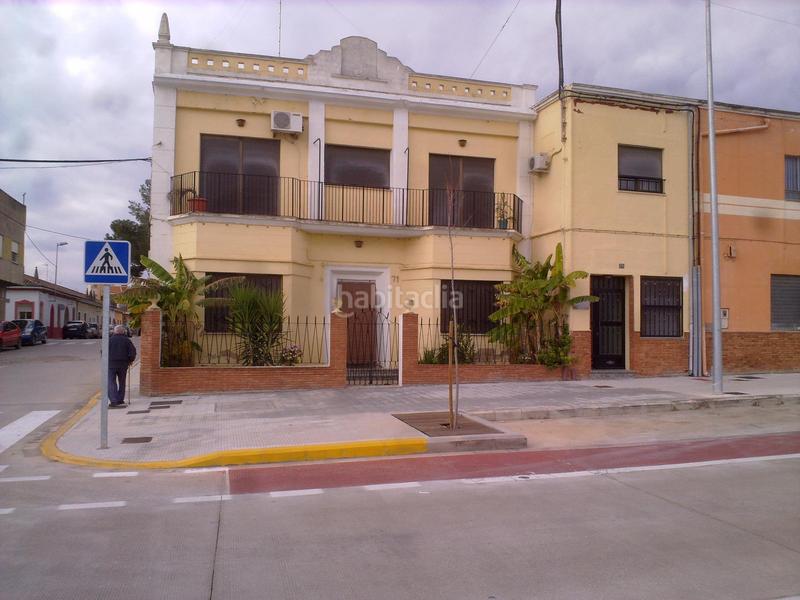 Foto ac9ed20b-a942-46ca-8791-5706d7ec701e. Casa edificio con casa piso garaje en Masalavés