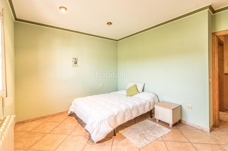 Foto 3d9231d3-d028-4858-b6f4-9ffc7bb914a5. Reihenhaus mit parking in Senyera