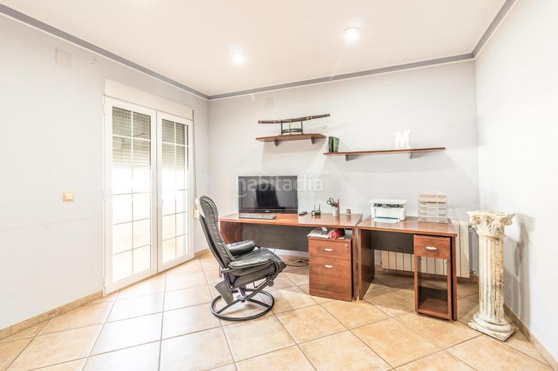 Foto 636147bd-28ee-49cf-8254-02adc9f2aa66. Reihenhaus mit parking in Senyera