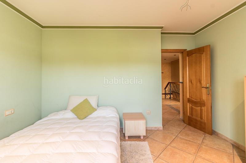 Foto 64f7c15d-3c2a-4126-9ab2-c8f9c4649312. Reihenhaus mit parking in Senyera