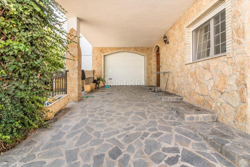 Foto af21af51-e9dc-4a11-b02c-2d84621d799b. Reihenhaus mit parking in Senyera