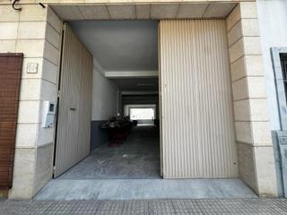 Lloguer Local Comercial  Calle raval