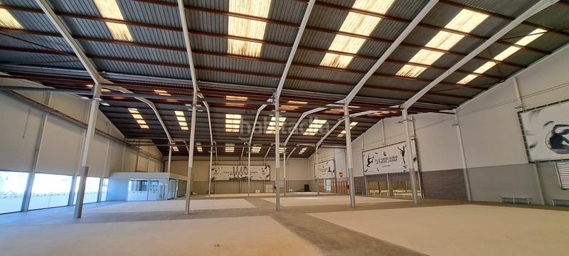 Foto 330de34a-cf0a-4240-9026-f07c416f32d6. Bâtiment à usage industriel avec chauffage dans Alfafar