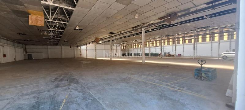 Foto 660914bb-3ce2-49b7-aa35-a26b4430420a. Bâtiment à usage industriel avec chauffage dans Alfafar