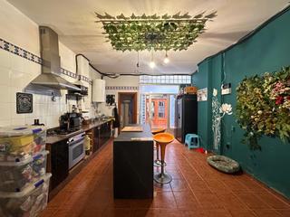 Casa a Carlet. Una oportunidad única para crear tu hogar en el corazón de carle