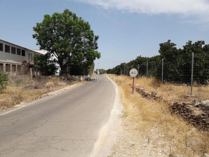 Foto bf125a5a-1fe9-4e6e-afb5-9ad4dbeac471. Terreno residencial suelo rústico con dos naves y una vivienda en Canals