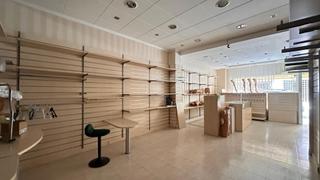Local Comercial a Carlet. Haz realidad tu sueño de emprender en carlet!