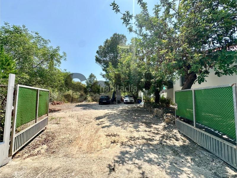 Foto 24323b52-9d1d-4adb-8932-3aadc7359558. Xalet amb aparcament a Carlet