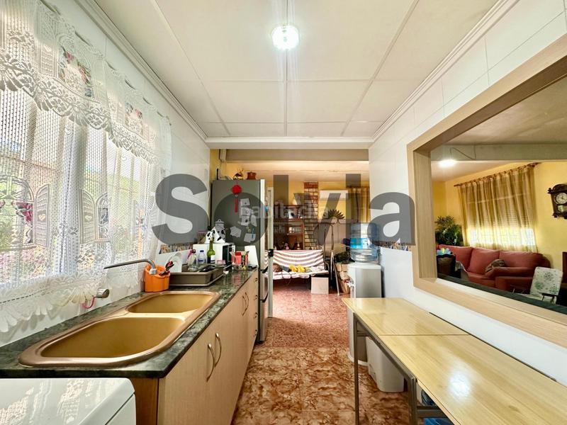 Foto 30d37c6d-f76e-4b09-9e69-18143c69608b. Xalet amb aparcament a Carlet