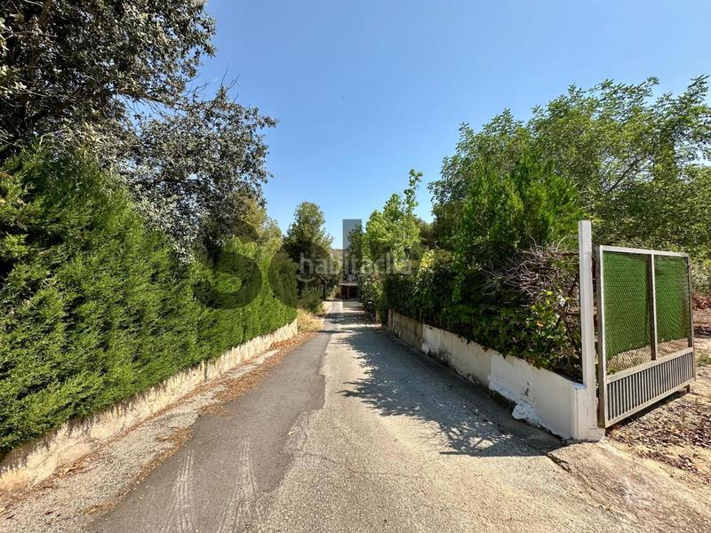 Foto 4816f93d-4b58-47bd-90aa-f3fcddb23844. Xalet amb aparcament a Carlet