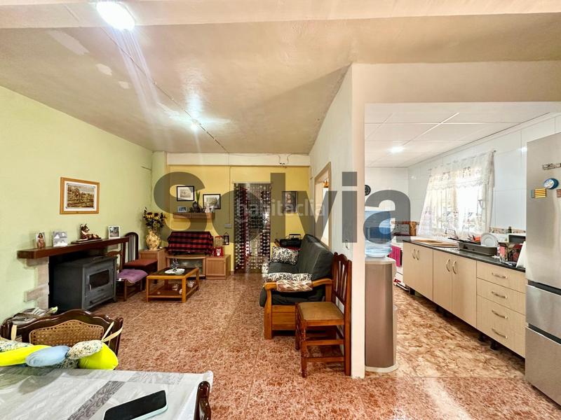 Foto e5079b7c-9ace-4169-852f-3705b0834507. Xalet amb aparcament a Carlet