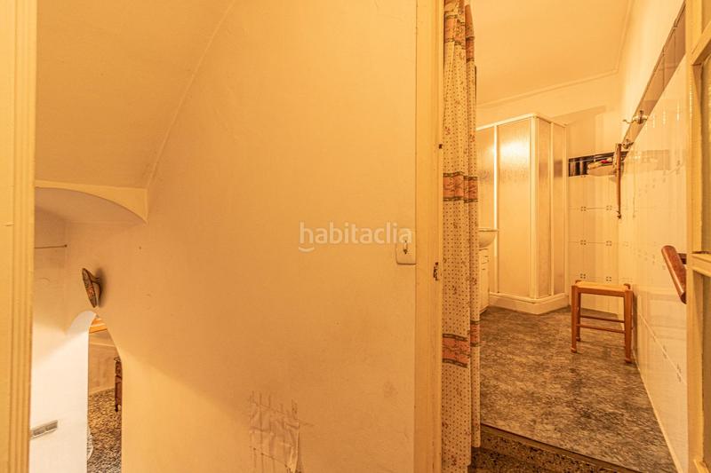 Foto 1511c27c-b64e-4642-bcb6-1127d2aa2196. Maison avec parking dans Manuel