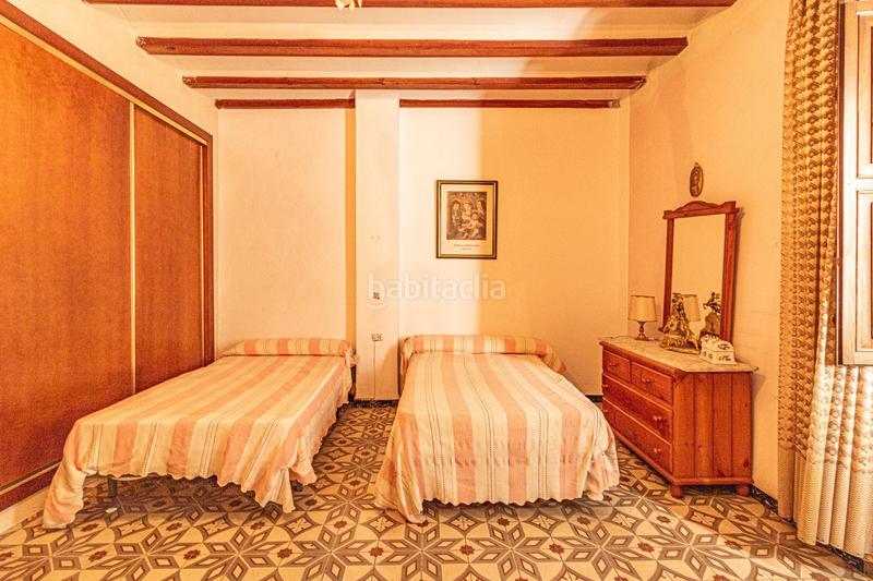 Foto 83abf477-4822-4602-b74a-8a37ca191d53. Maison avec parking dans Manuel