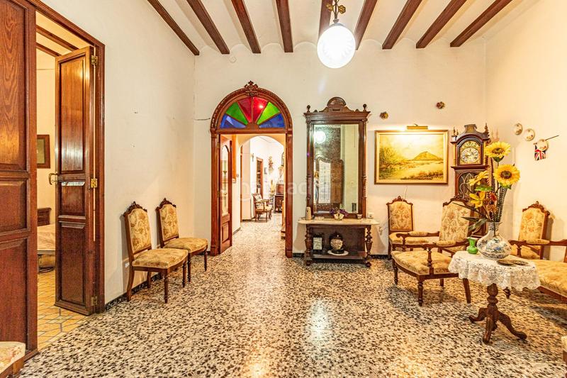 Foto bd20bfa9-0b69-4a38-8276-72fa95421153. Maison avec parking dans Manuel